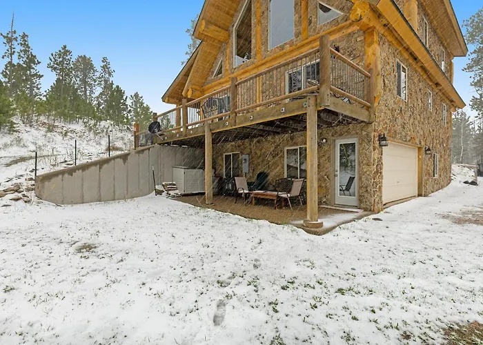 Tetro Rock Retreat