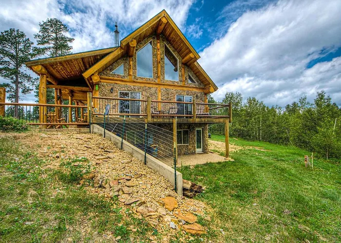 Tetro Rock Retreat