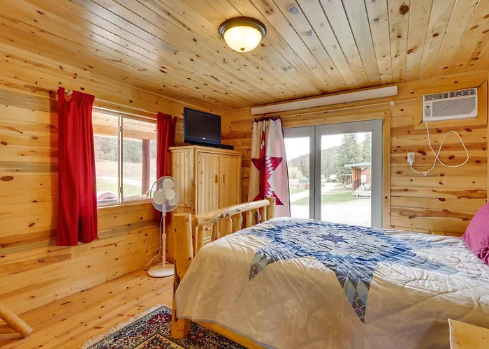 Deadwood Cabin W/ Foosball Table, Near Sanford Lab